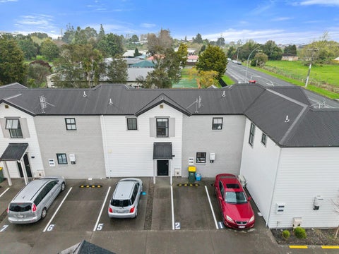 2/135 Silverdale Road, Silverdale, Hamilton