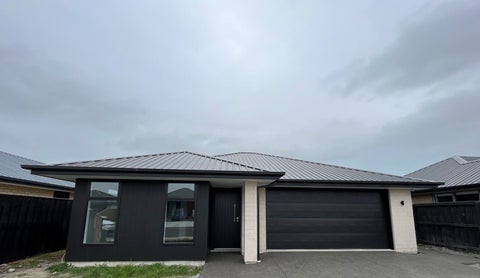 11 Barnett Street, Woodend, Woodend