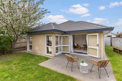 36 Sheridan Crescent, Trentham, Upper Hutt