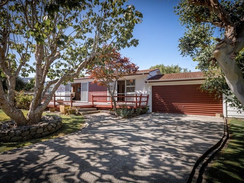 7 Park Avenue, Waikanae