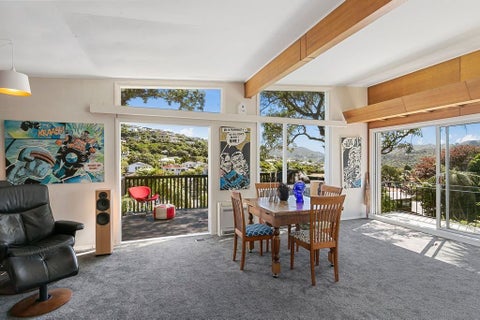 16A Donald Crescent, Karori, Wellington