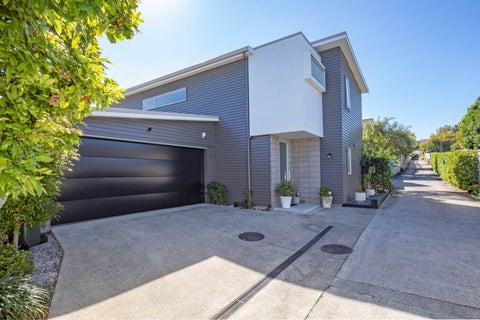 9B Clarke Road, Onehunga, Auckland