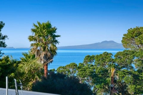 9 Zealandia Road, Manly, Whangaparaoa