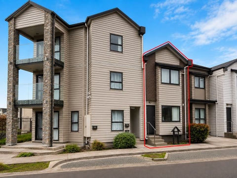 6/5 Wallson Crescent, Wiri, Auckland