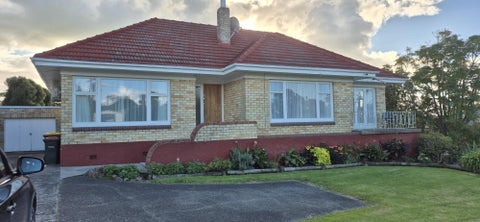 131 QUEEN ST, Waiuku
