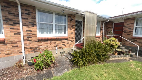 4/58 Taylors Road, St Lukes, Auckland