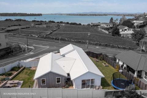 1 Brendan Close, Omokoroa, Omokoroa