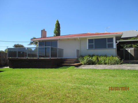 77 Mcleod Road, Te Atatu South, Auckland