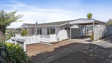 1/7 Colmar Road, Mellons Bay, Auckland