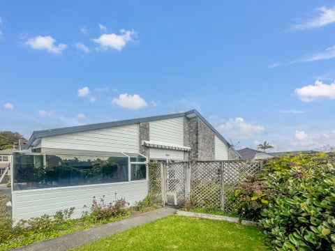 5 Gairloch Place, Wattle Downs, Auckland