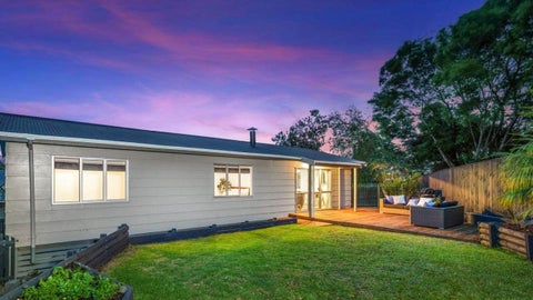 7 Elizabeth Drive, West Harbour, Auckland