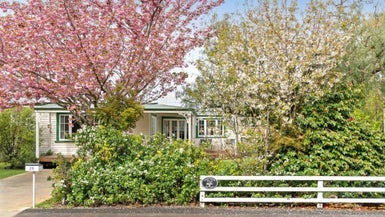 28 Kuratawhiti Street, Greytown