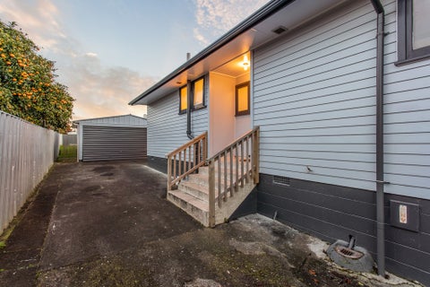 27 Imrie Avenue, Mangere, Auckland