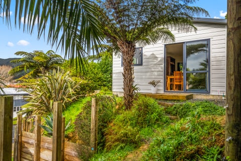 126 George Street, Stokes Valley, Lower Hutt