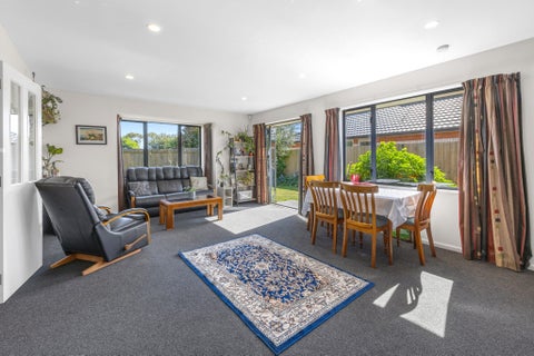 6 Sheraton Place, Redwood, Christchurch