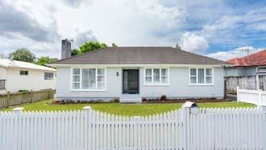 72 Urlich Avenue, Melville, Hamilton