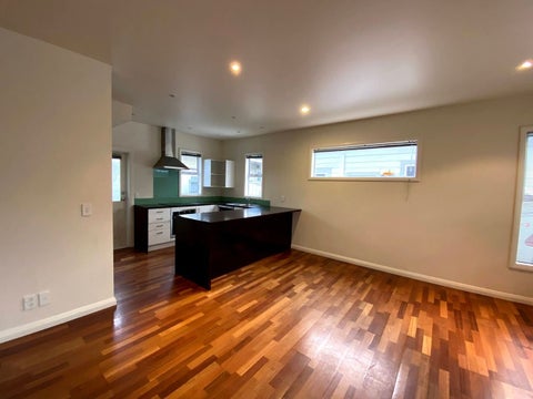 39 Te Wharepouri Street, Berhampore, Wellington