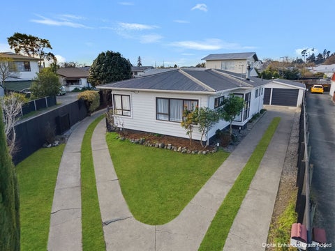 8 Palm Avenue, Stoke, Nelson