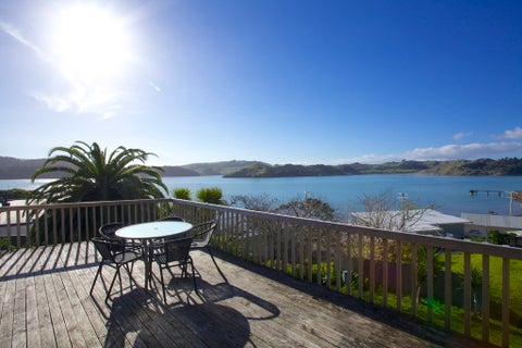 26 Rose Street, Raglan, Raglan