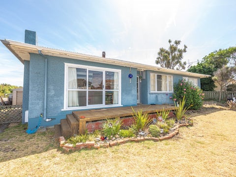 13 Egmont Street, Castlecliff, Whanganui