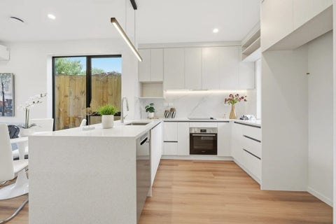 2/7 Cindy Place, Pakuranga, Auckland