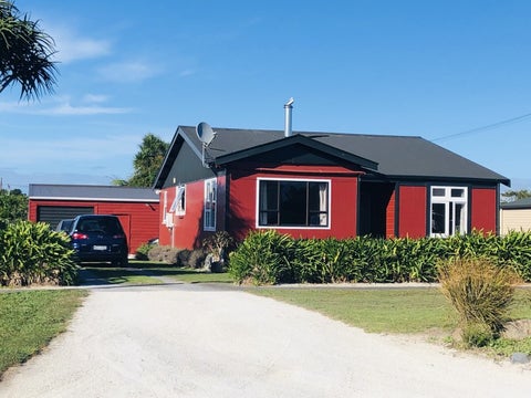 72 Riemenschneider Street, Manaia, Manaia