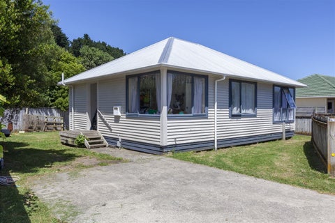 8 Westridge Court, Paraparaumu