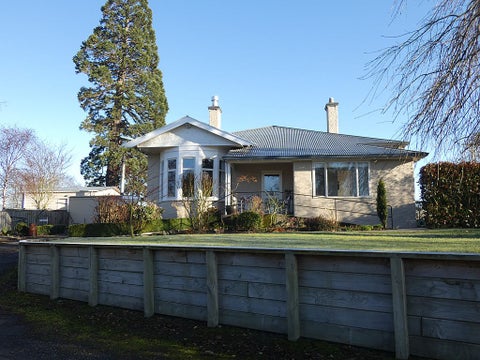 32 Glasgow Street, Balclutha, Balclutha