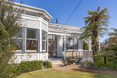 110 Peel Street, Westport, Westport