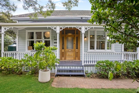 48 Eskdale Road, Birkdale, Auckland