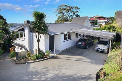 2/599 Glenfield Road, Totara Vale, Auckland
