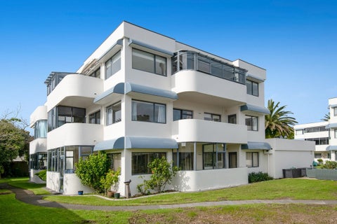 7C Puriri Avenue, Orewa, Orewa