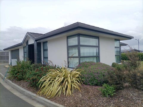 41 Katania Heights, Brightwater, Brightwater