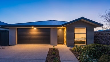 12 Scurr Terrace, Wanaka