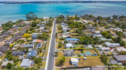 18 Second View Avenue, Beachlands, Auckland