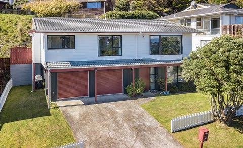 71 Leeward Drive, Whitby, Porirua