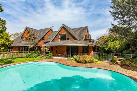 37 Awanui Drive, Waikanae, Waikanae