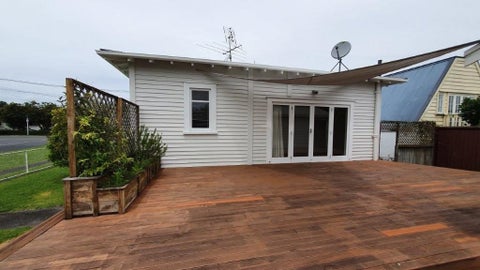 33 Kingsway Avenue, Sandringham, Auckland