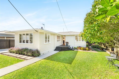 1/10 Neil Avenue, Te Atatū Peninsula, Auckland