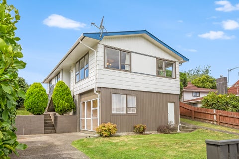 16 Dakota Grove, Totara Park, Upper Hutt