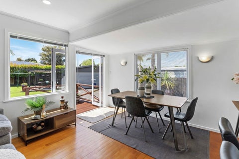 70 Edgewater Drive, Pakuranga, Auckland