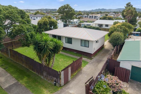 92 Shifnal Drive, Randwick Park, Auckland
