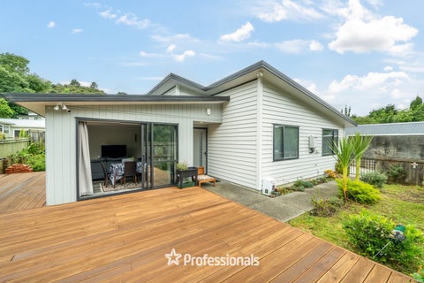28D HAIR STREET, Wainuiomata, Lower Hutt