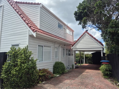 4/31 Wairakei Street, Greenlane, Auckland
