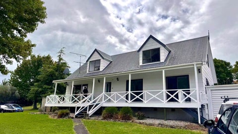 34 Orinda Close, Botany Downs, Auckland