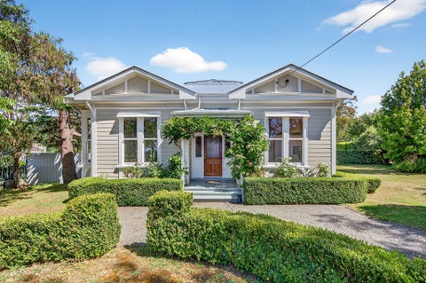 15 Wakefield Street, Featherston