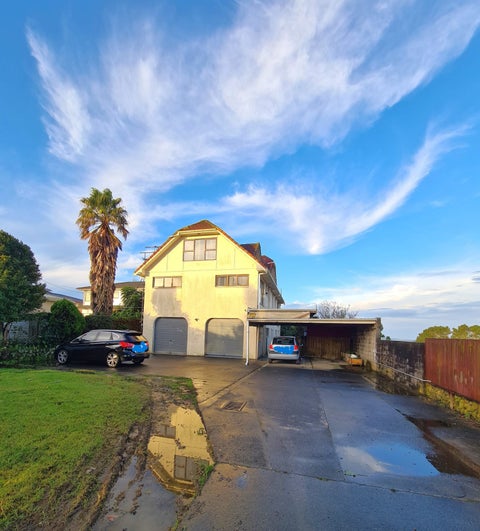 713 East Coast Road, Browns Bay, Auckland