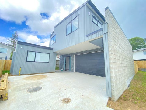 5A Steele Street, Meadowbank, Auckland
