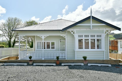 18 Nelson Street, Helensville, Helensville