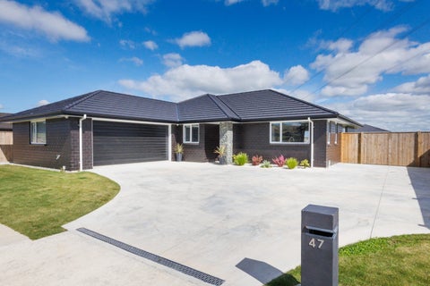 47 Atlantic Drive, Fitzherbert, Palmerston North